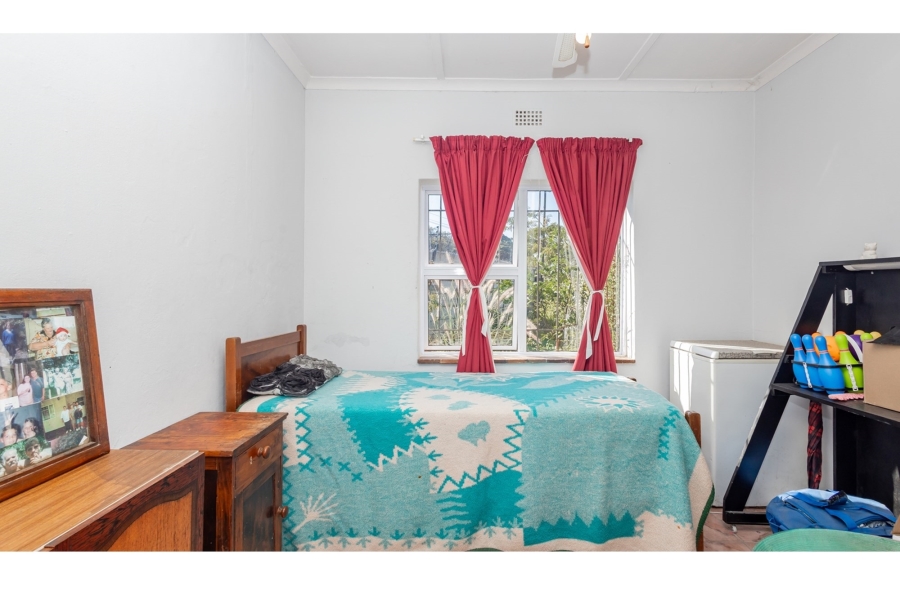 5 Bedroom Property for Sale in Avondale Western Cape
